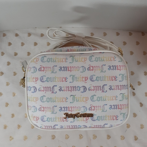 Juicy Couture Handbags - 🎉2xHP🎉 *NWT* Juicy Couture "Camera" Crossbody Bag